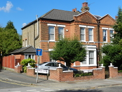 18 Station Road