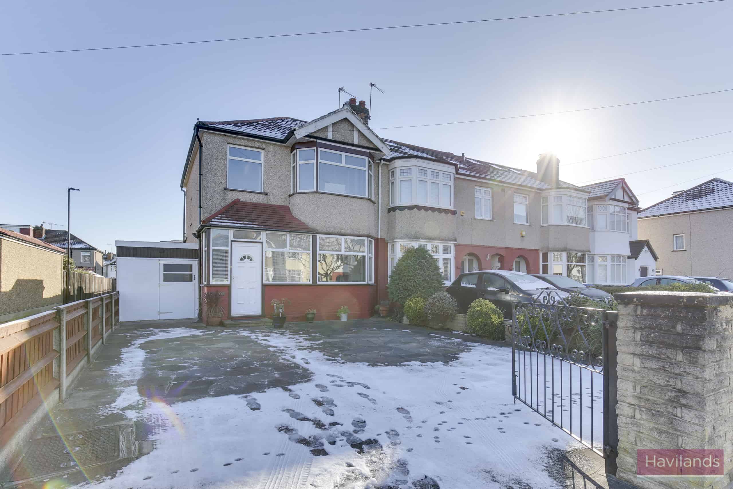 2V5A98112V5A9815 copy Havilands Winchmore Hill Havilands