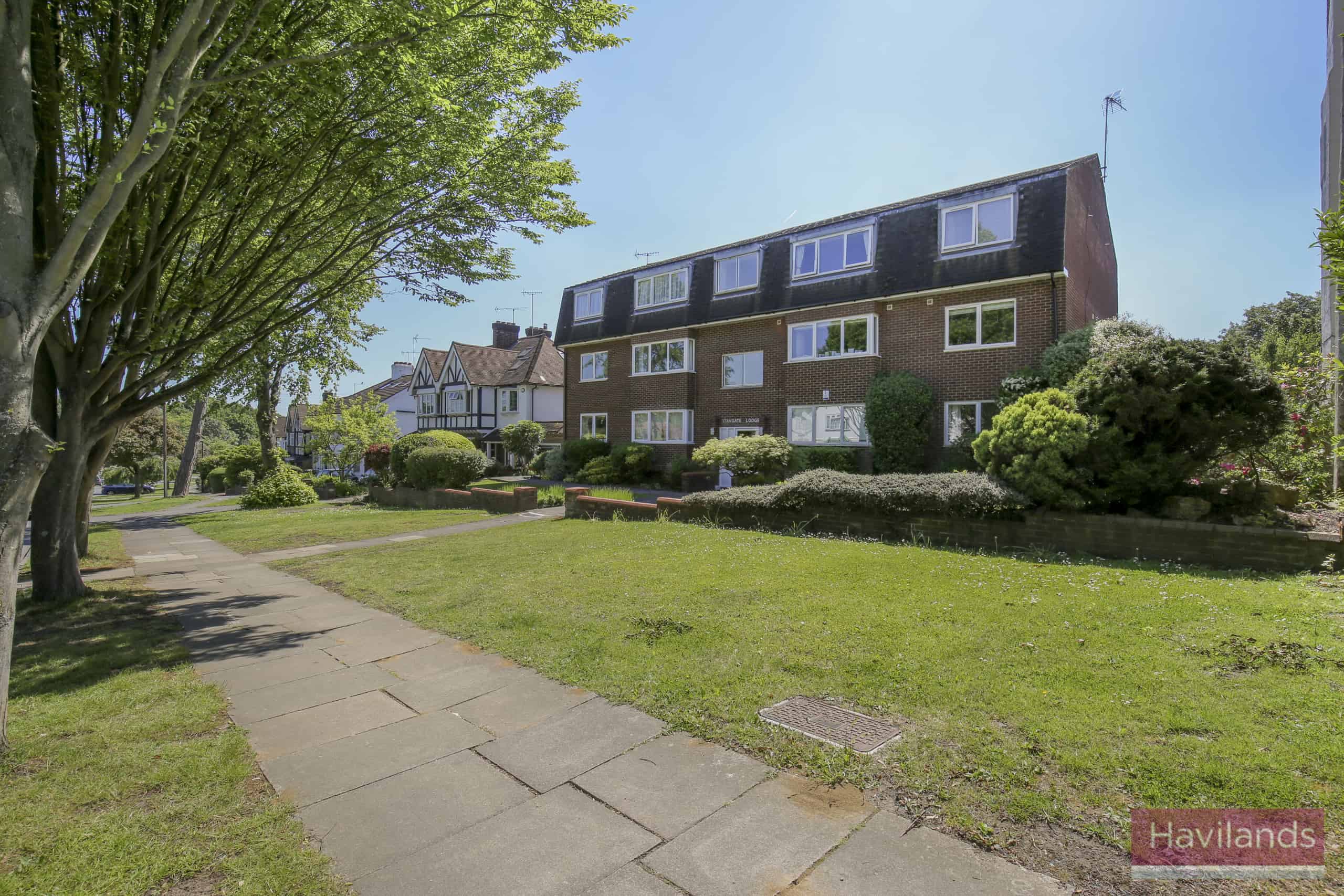 2V5A6351 Havilands Winchmore Hill Havilands Winchmore Hill